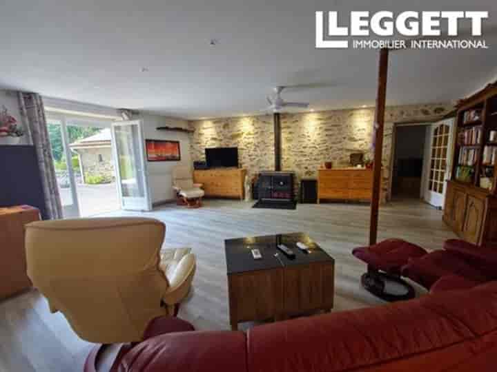 3 bedrooms house for sale in Saint-Hilaire-de-Voust, France