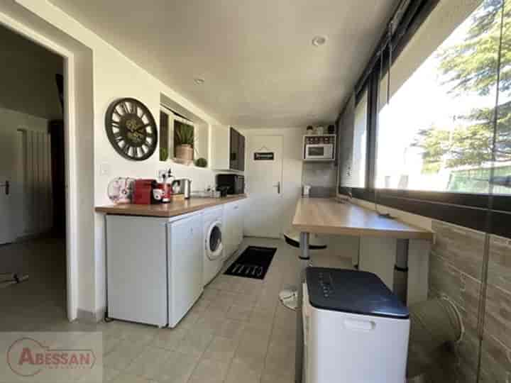 8 bedrooms house for sale in Montpellier, France