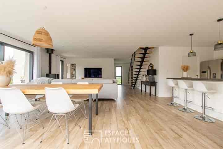 5 bedrooms other for sale in Rochefort-sur-Loire, France