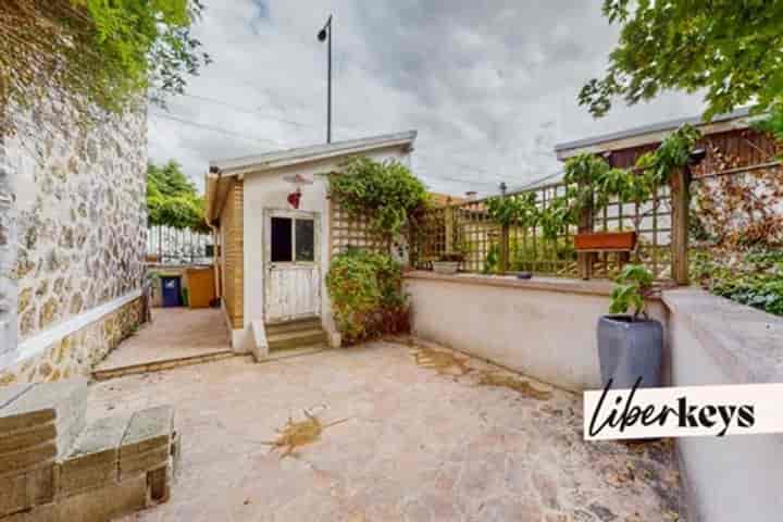 4 bedrooms house for sale in Colombes, France