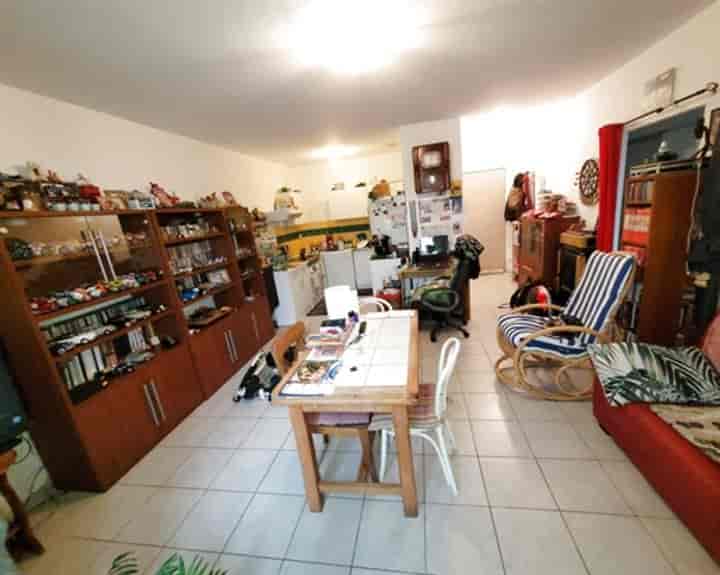 2 bedrooms other for sale in Nebian, France