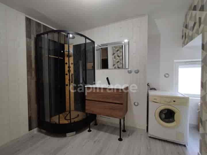 1 bedroom house for sale in Seignelay, France