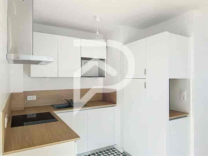 1 bedroom apartment for sale in Boulogne-sur-Mer, France