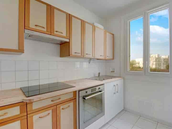 2 bedrooms apartment for sale in Bordeaux, France