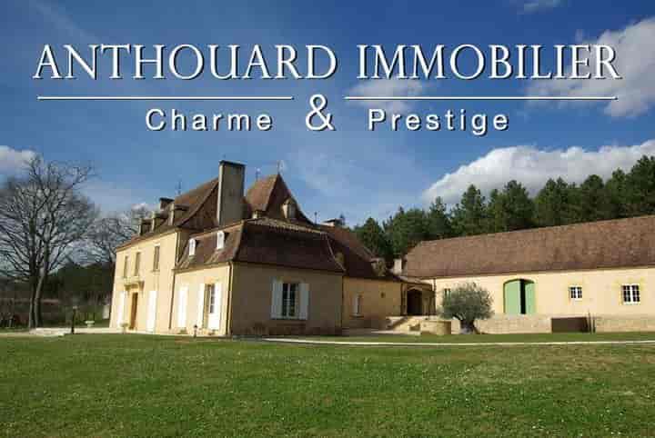 6 bedrooms house for sale in Lalinde, France