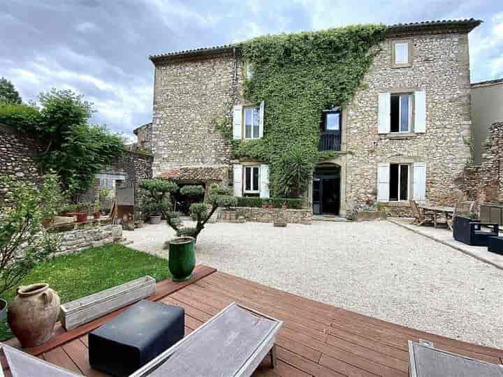 8 bedrooms house for sale in  France