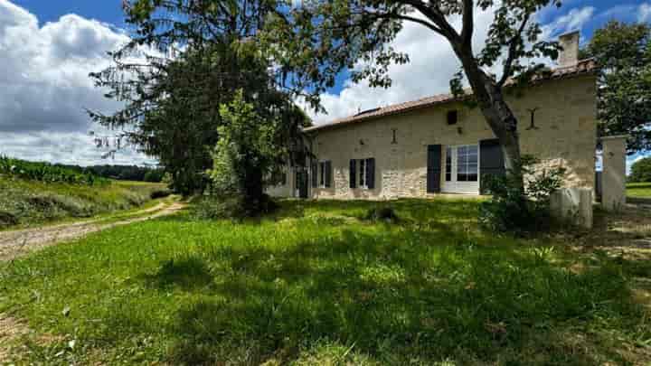 5 bedrooms house for sale in  France