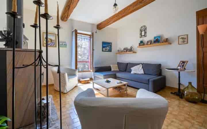 2 bedrooms house for sale in Pierrerue, France