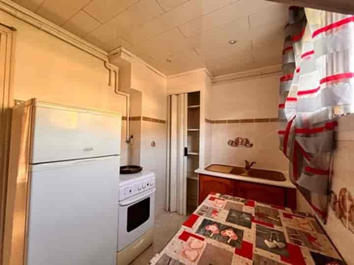 1 bedroom apartment for sale in Toulon, France