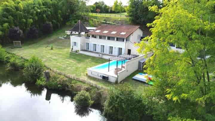 5 bedrooms house for sale in AUBETERRE SUR DRONNE, France