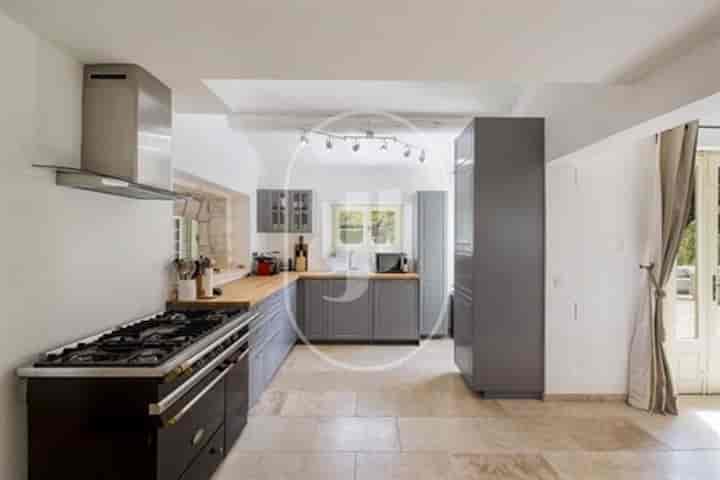 5 bedrooms house for sale in Saint-Remy-de-Provence, France