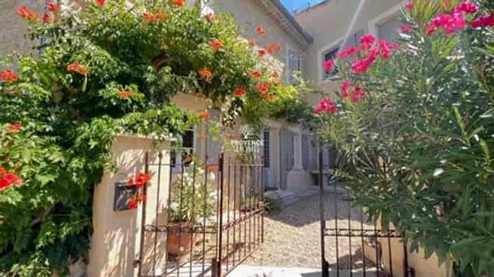 3 bedrooms house for sale in Gordes, France