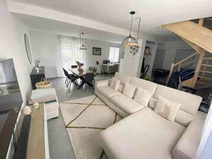 3 bedrooms house for sale in Bohal, France