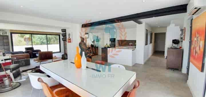 5 bedrooms house for sale in Sainte-Maxime, France