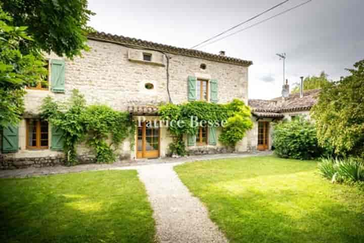 7 bedrooms house for sale in Caussade, France