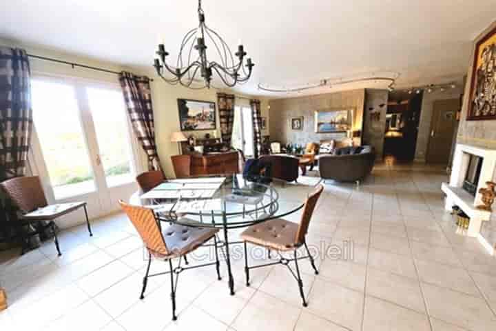 3 bedrooms house for sale in Gareoult, France