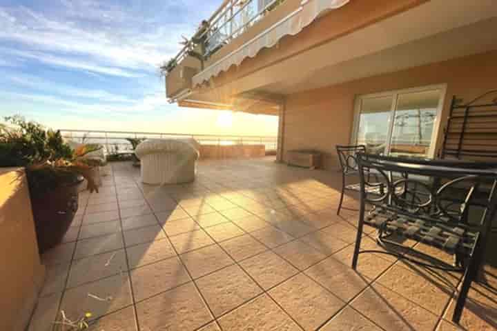 4 bedrooms apartment for sale in Cap-dAil, France