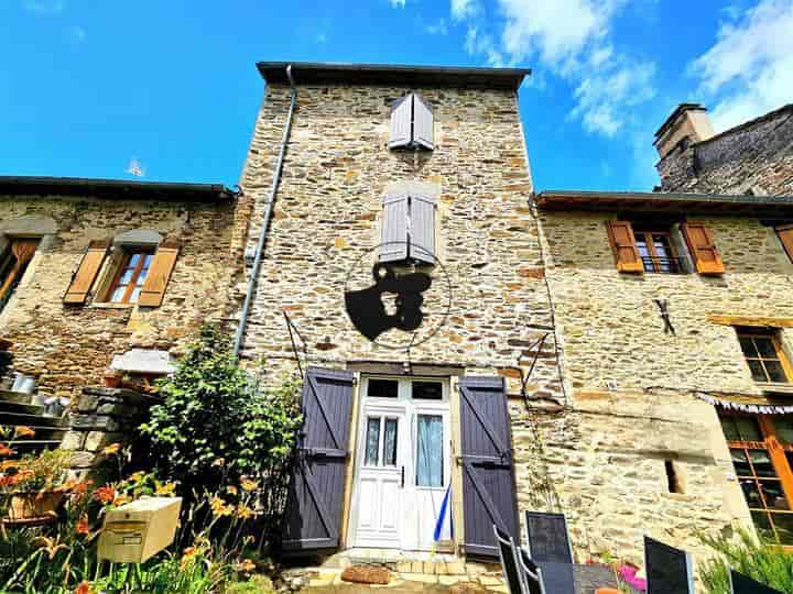 6 bedrooms house for sale in Aveyron (12), France