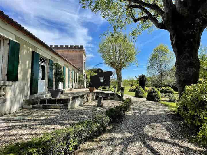 8 bedrooms house for sale in Gironde (33), France