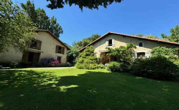 9 bedrooms house for sale in AMOU, France