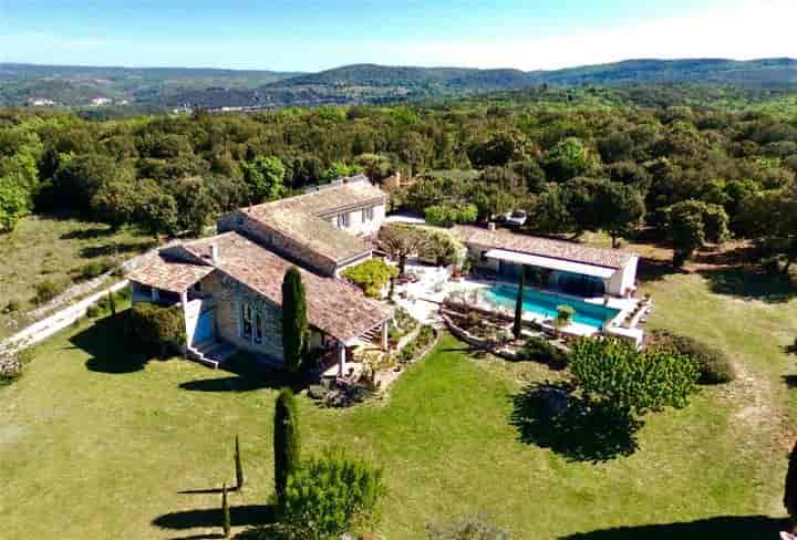 5 bedrooms house for sale in  France