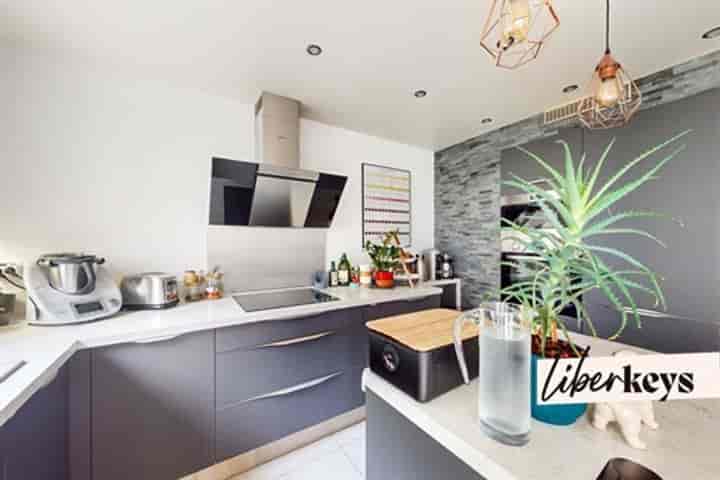 1 bedroom apartment for sale in Saint Maurice Etusson, France