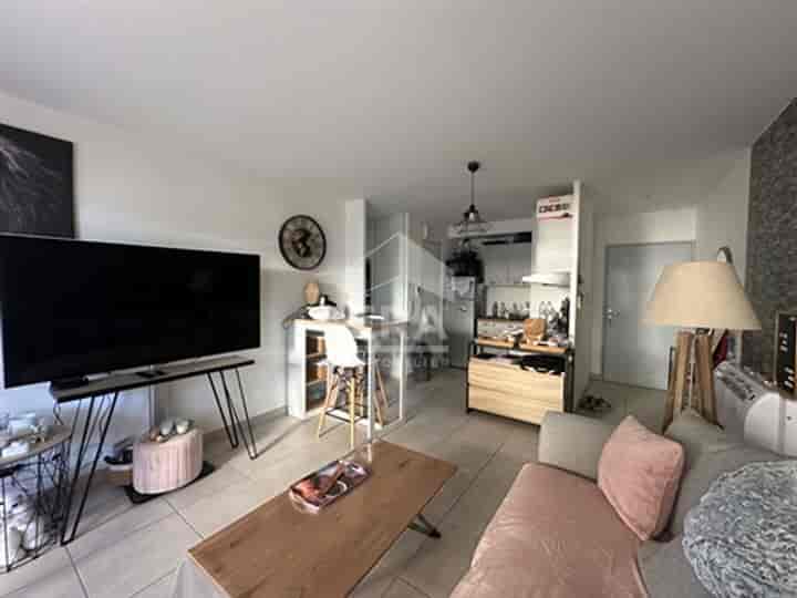 1 bedroom apartment for sale in Perpignan, France