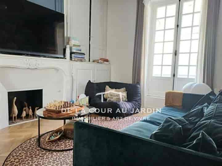 2 bedrooms apartment for sale in Rambouillet, France