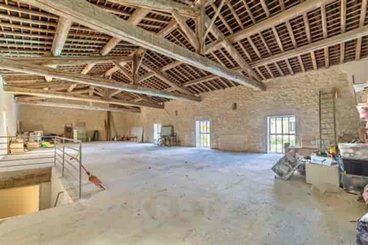 6 bedrooms house for sale in Uchaud, France