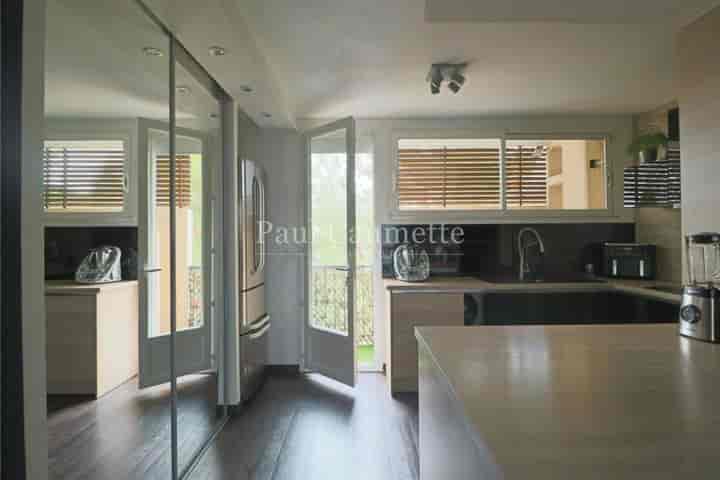 2 bedrooms apartment for sale in Beziers, France