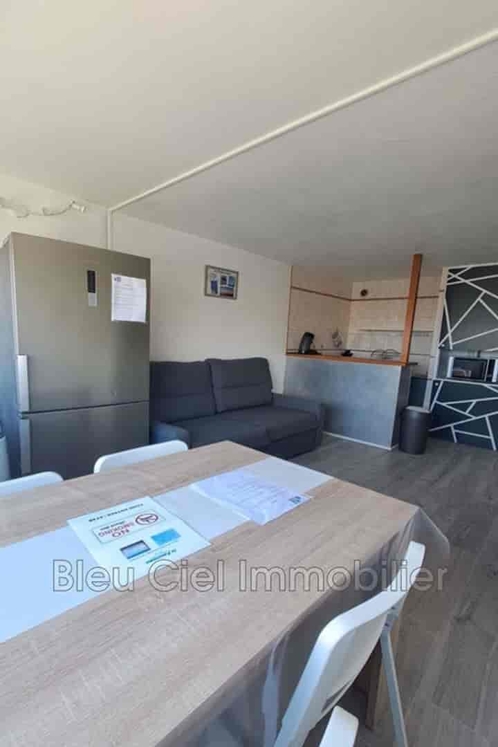 Apartment for sale in Gruissan, France