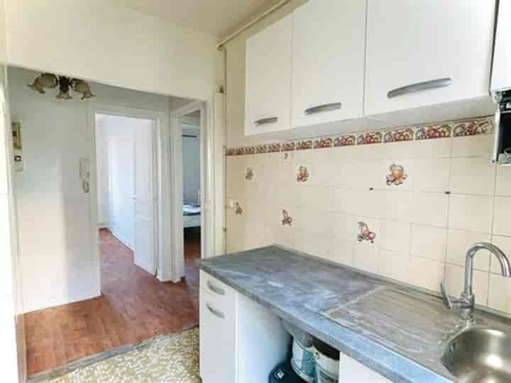 Apartment for sale in Paris 18eme, France