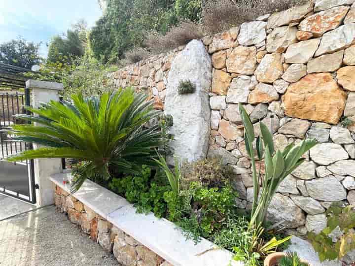 10 bedrooms house for sale in Saint-Laurent-du-Var, France