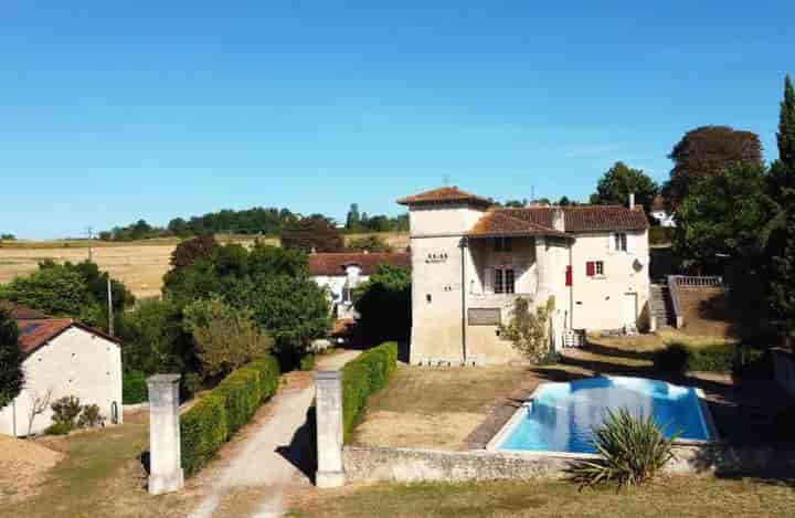 4 bedrooms house for sale in  France