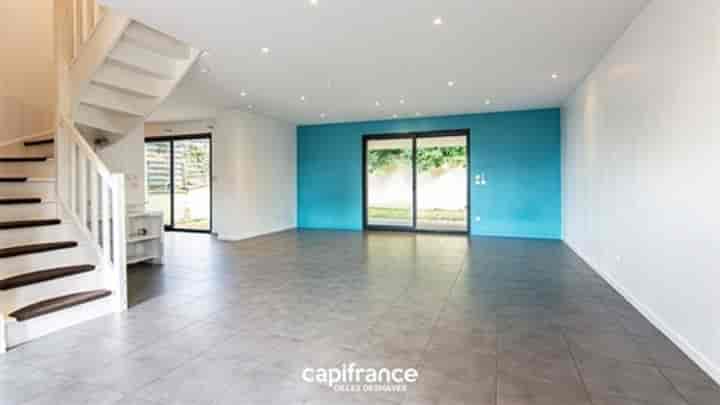 3 bedrooms other for sale in Reyrieux, France
