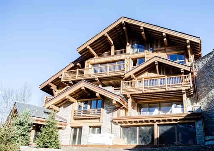 4 bedrooms apartment for sale in Meribel (Les Allues), France