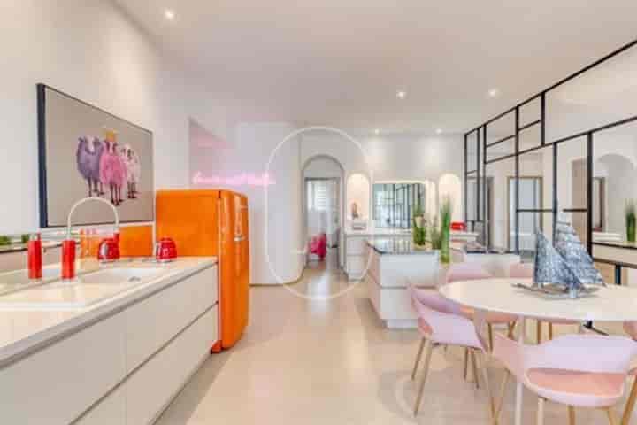 3 bedrooms apartment for sale in Sainte-Maxime, France