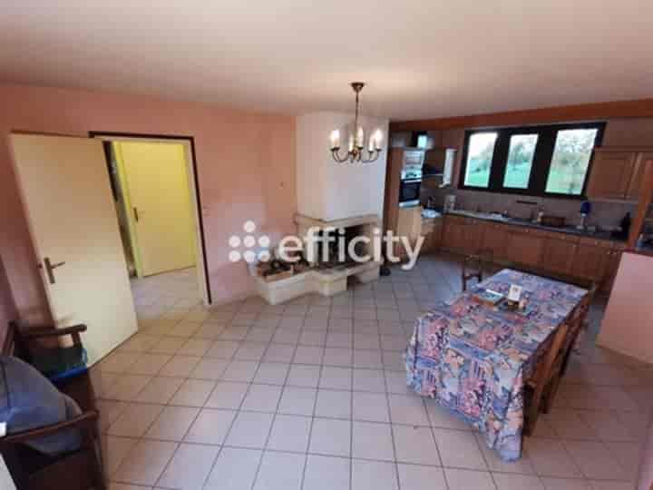 3 bedrooms house for sale in Chenedolle, France