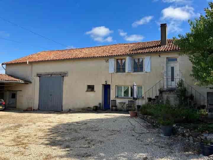 4 bedrooms house for sale in  France