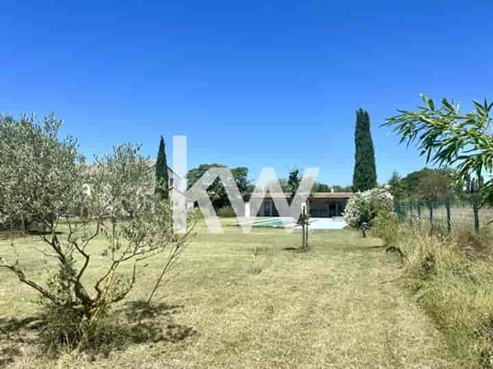 House for sale in Taillades, France