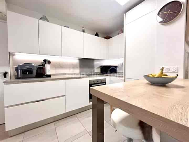 2 bedrooms other for sale in Carros, France