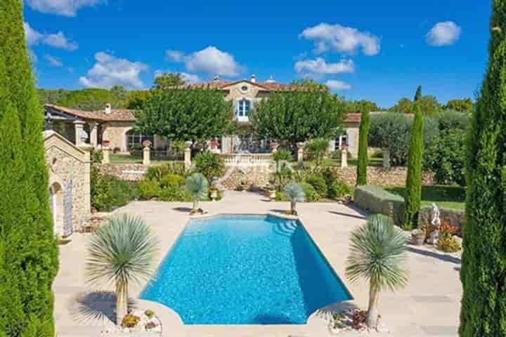 6 bedrooms other for sale in Lorgues, France