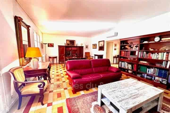 3 bedrooms house for sale in Toulon, France