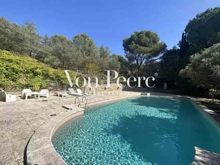 5 bedrooms house for sale in Beaucaire, France