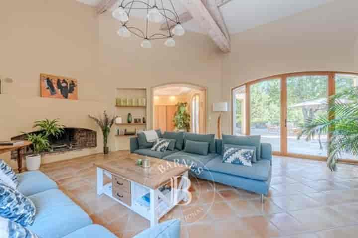 6 bedrooms house for sale in Aix-en-Provence, France