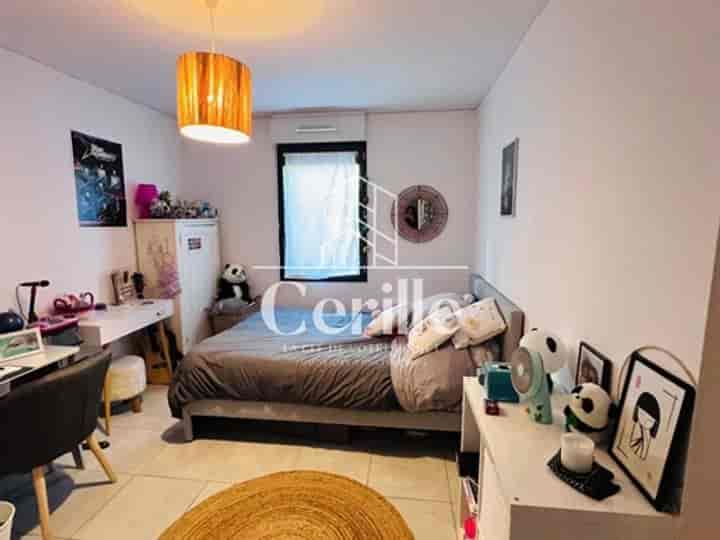 2 bedrooms apartment for sale in Aix-en-Provence, France