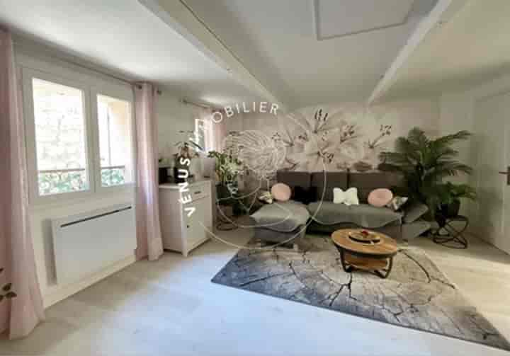 1 bedroom house for sale in Greolieres, France