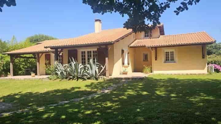 3 bedrooms house for sale in MONTAUBAN, France