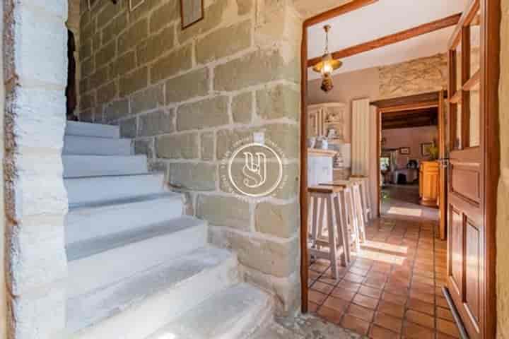 6 bedrooms house for sale in Uzes, France