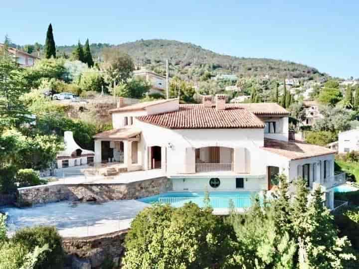 4 bedrooms house for sale in  France